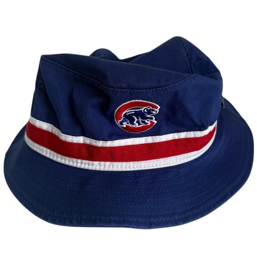 NWT MLB CHICAGO CUBS 47 Navy Embroidered Bucket Hat with Red & White Stripe